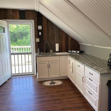 Eden Farm: Private Studio Minutes From Salisbury Exteriör bild